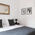 Ab Eixample Calabria Apartment *