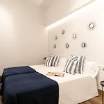 Ab Eixample Calabria Apartment *