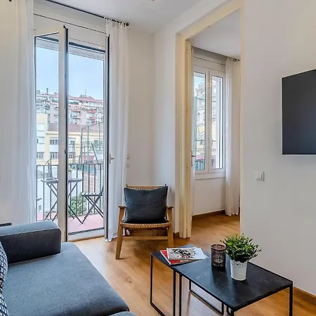 Ab Eixample Calabria バルセロナ
