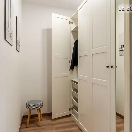 Ab Eixample Calabria バルセロナ