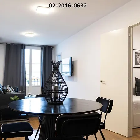 Ab Eixample Calabria Apartman *