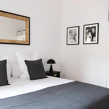 Ab Eixample Calabria Apartman *
