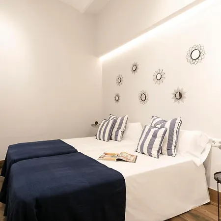 Ab Eixample Calabria Apartment *