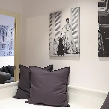 Ab Eixample Calabria Apartment *