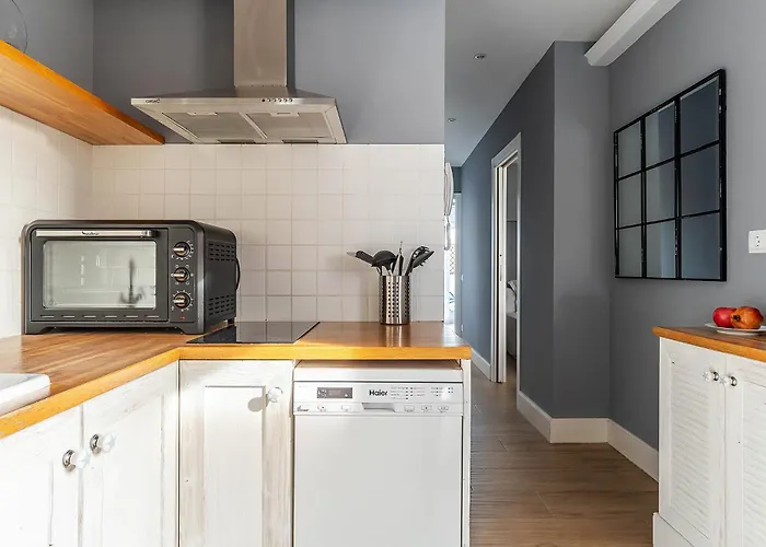 Апартаменты Ab Eixample Calabria Барселона