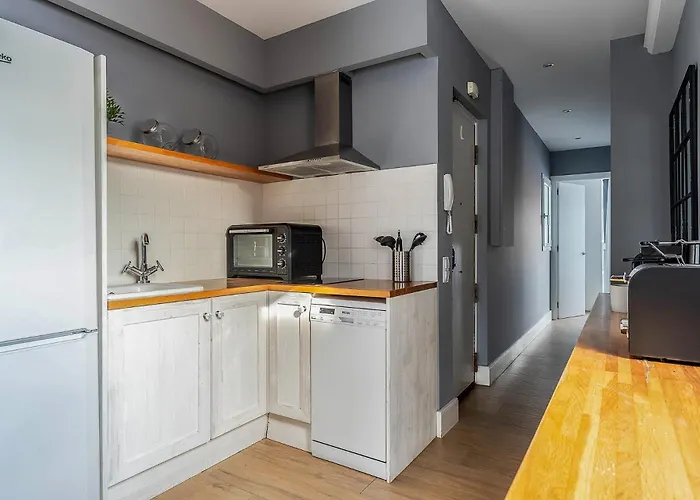 Ab Eixample Calabria * Барселона