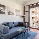 Ab Eixample Calabria Διαμέρισμα *